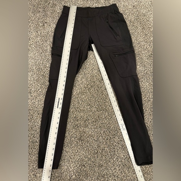 The North Face Women’s Dark Gray Cargo Outdoor Sporty Stretch Cargo Pants - Picture 10 of 10